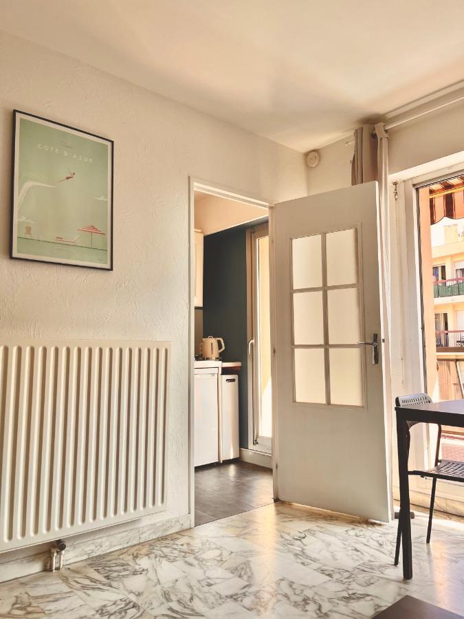 Studio With Terrace And Sea View, 10 Min To The Beach Nice Extérieur photo